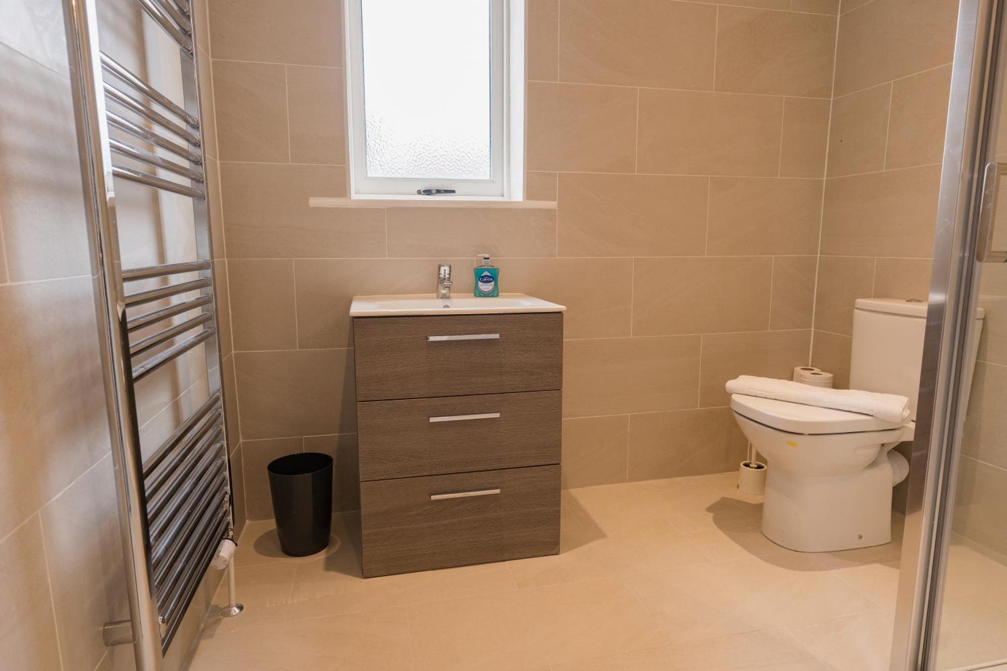 Beautifully Done 5 Bed Barn Conversion In Heswall - Sleeps Up To 10 المظهر الخارجي الصورة