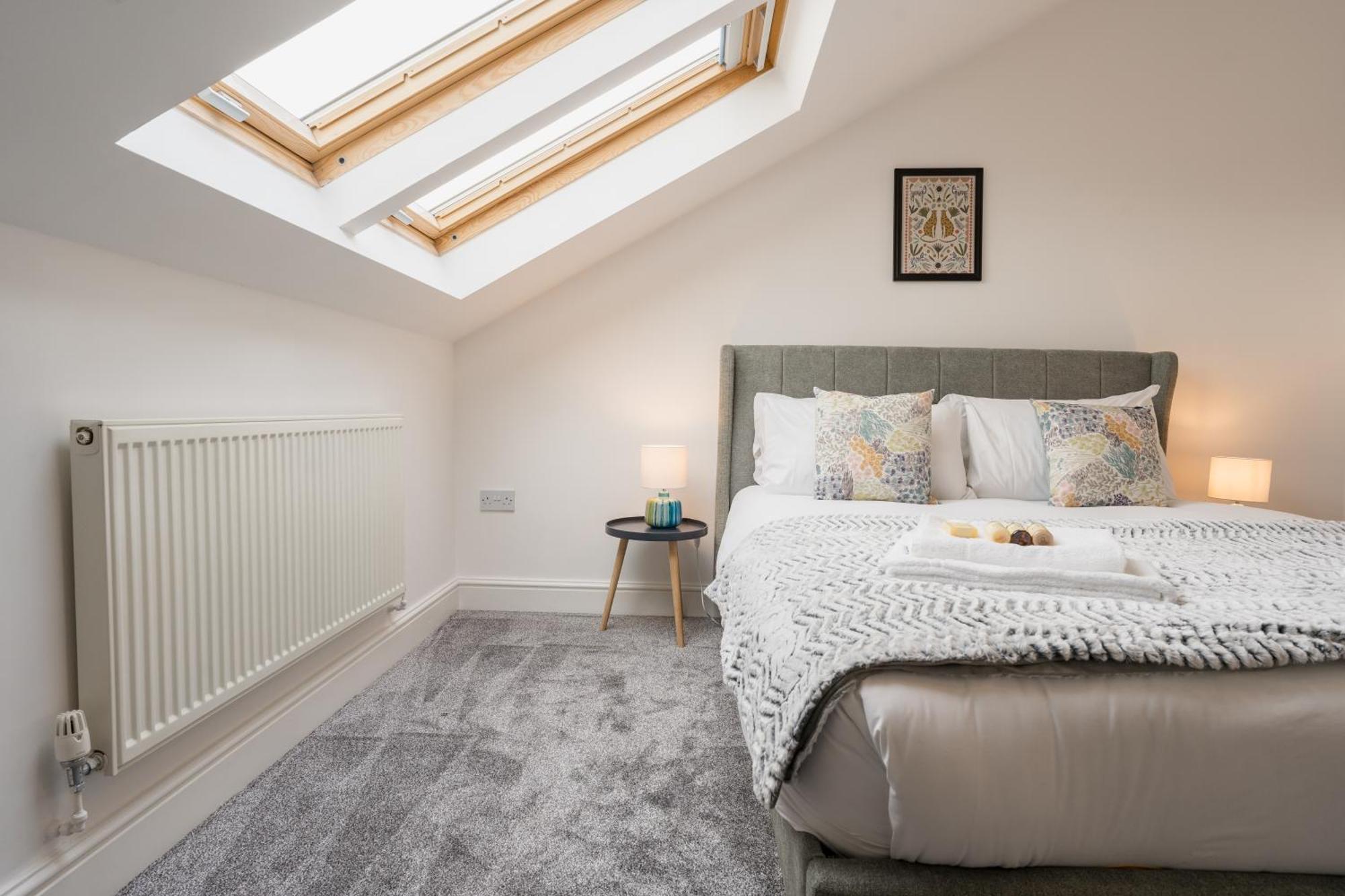 Beautifully Done 5 Bed Barn Conversion In Heswall - Sleeps Up To 10 المظهر الخارجي الصورة